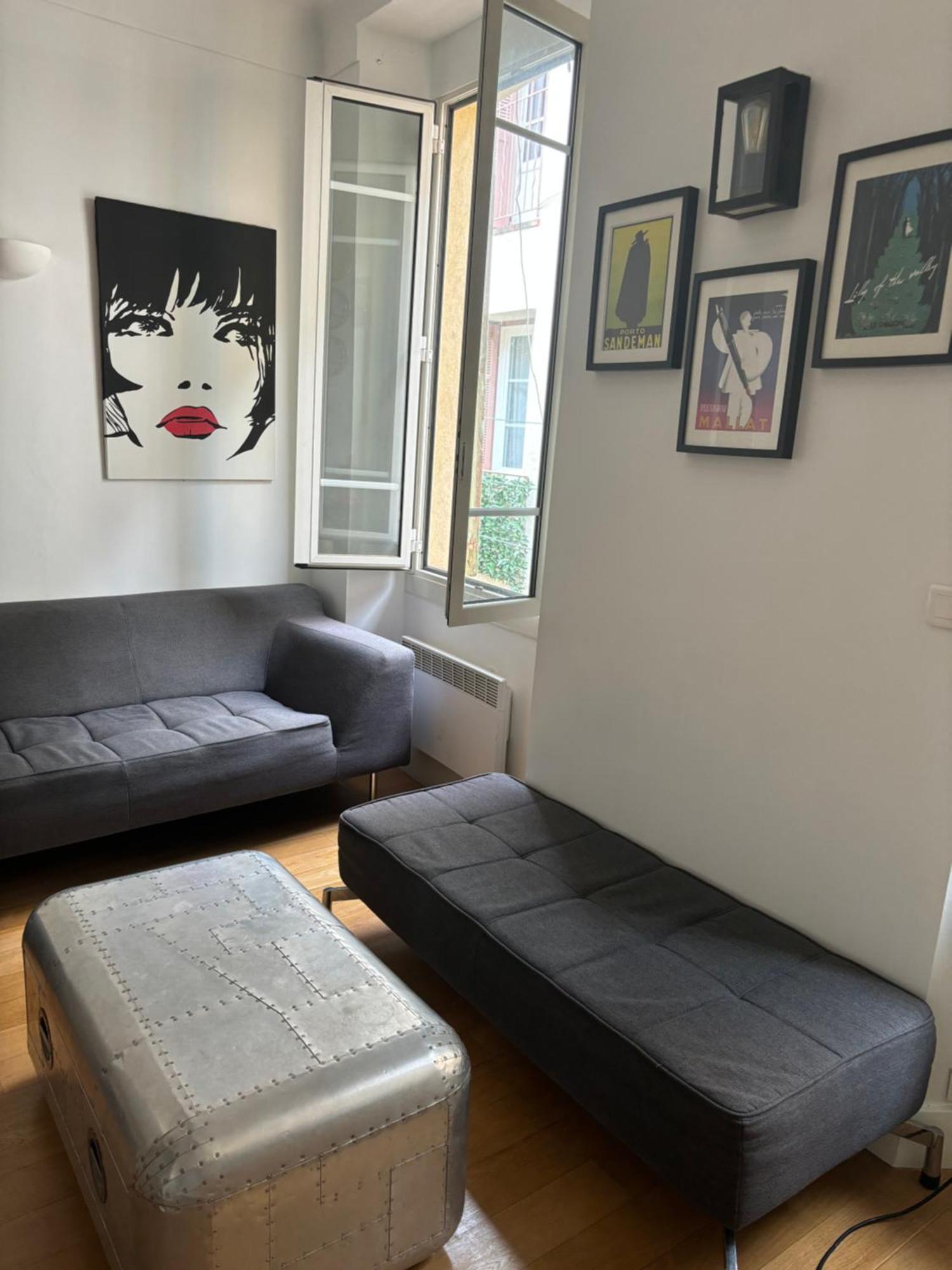 2 Bedroom Funky Apartment In The Heart Of The Old Town Of Antibes Exterior photo
